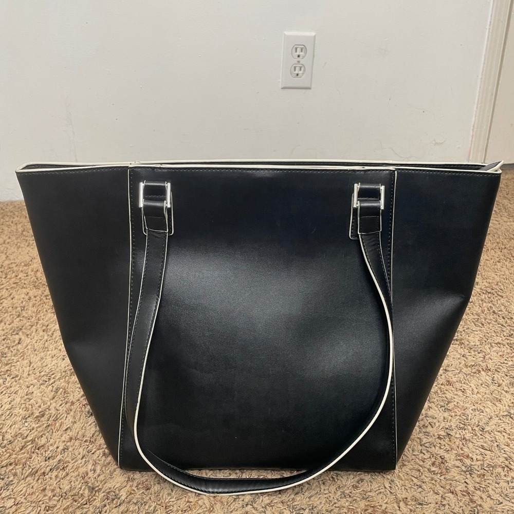 Vera Bradley Black Faux Leather Tote Bag and Matching Zip Around Wallet Set READ - Picture 8 of 14
